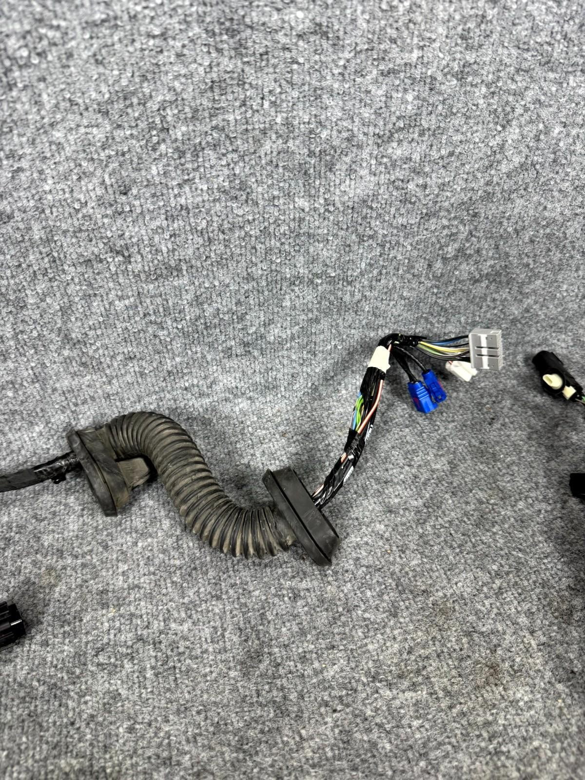 2016-2020 Tesla Model X Front Right Side Door Wiring Harness OEM, 1032440-00-G