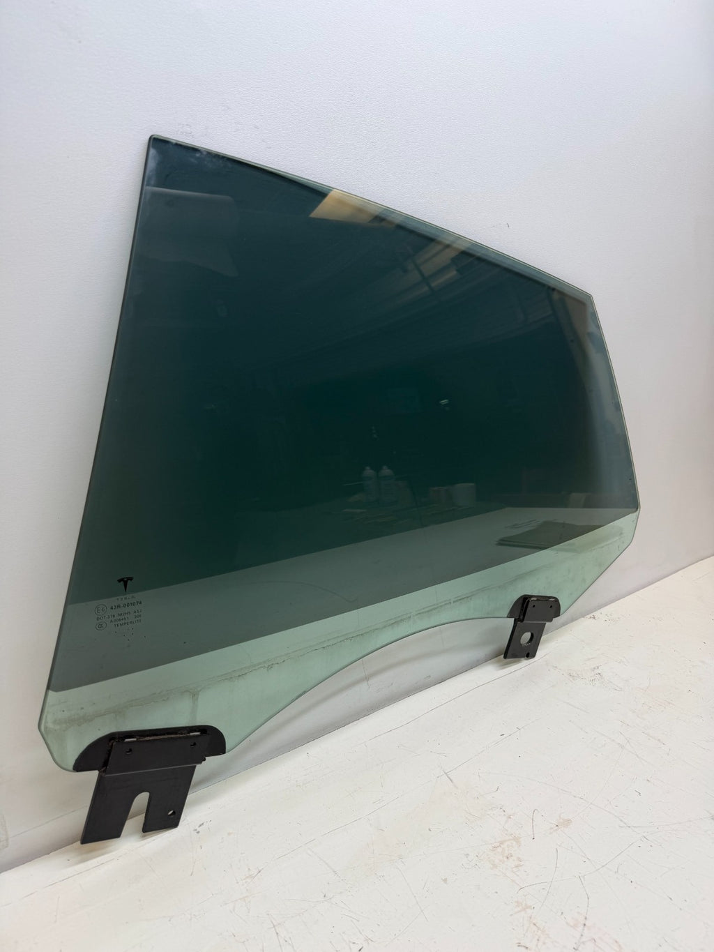 2012-2020 Tesla Model S Rear Left Driver Side Door Window Glass 43R-001074