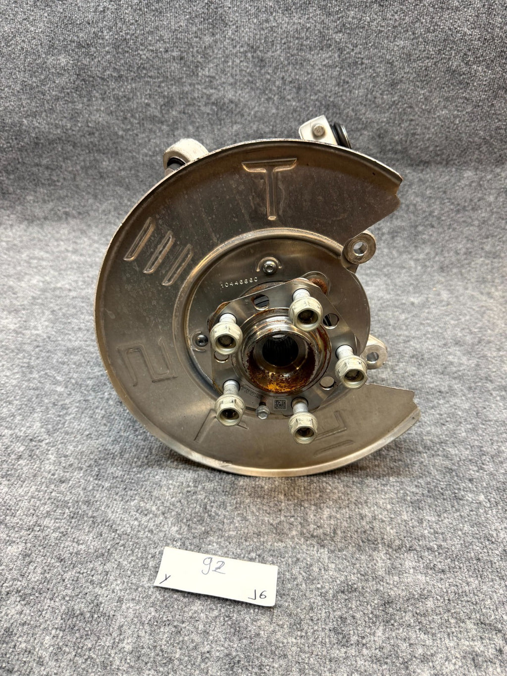 2020-2024 TESLA MODEL Y REAR RIGHT SPINDLE KNUCKLE HUB & SHIELD OEM,1188416-00-G