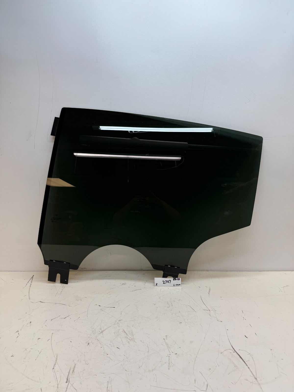 2016-2020 Tesla Model X Rear Left Side Door Window Door Glass OEM 43R-004553