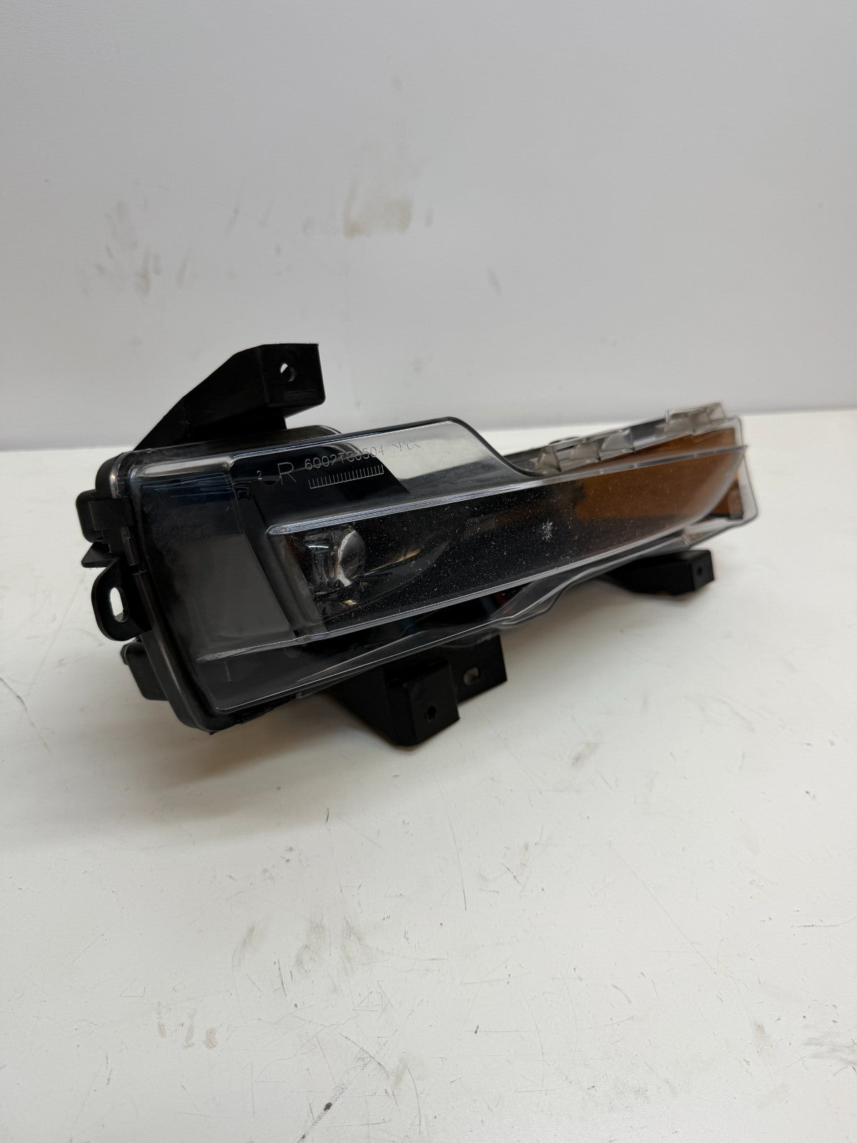 2017 - 2023 Tesla Model 3 Y Front Right 3 Pin LED Fog Light Lamp 1077392-00-F