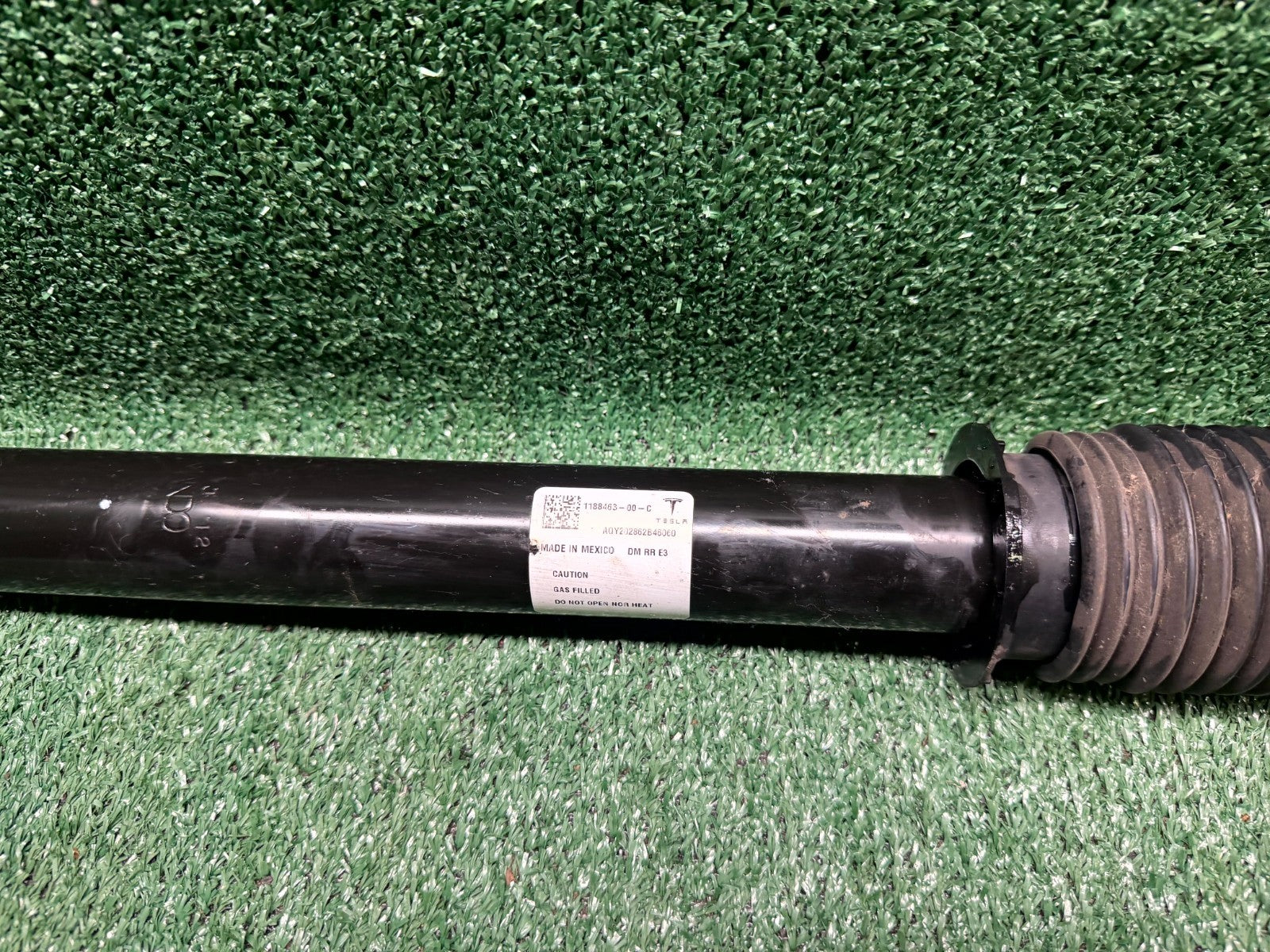 ♦️2020-2024 TESLA MODEL Y REAR LEFT SIDE SHOCK STRUT ABSORBER OEM, 1188463-00-C
