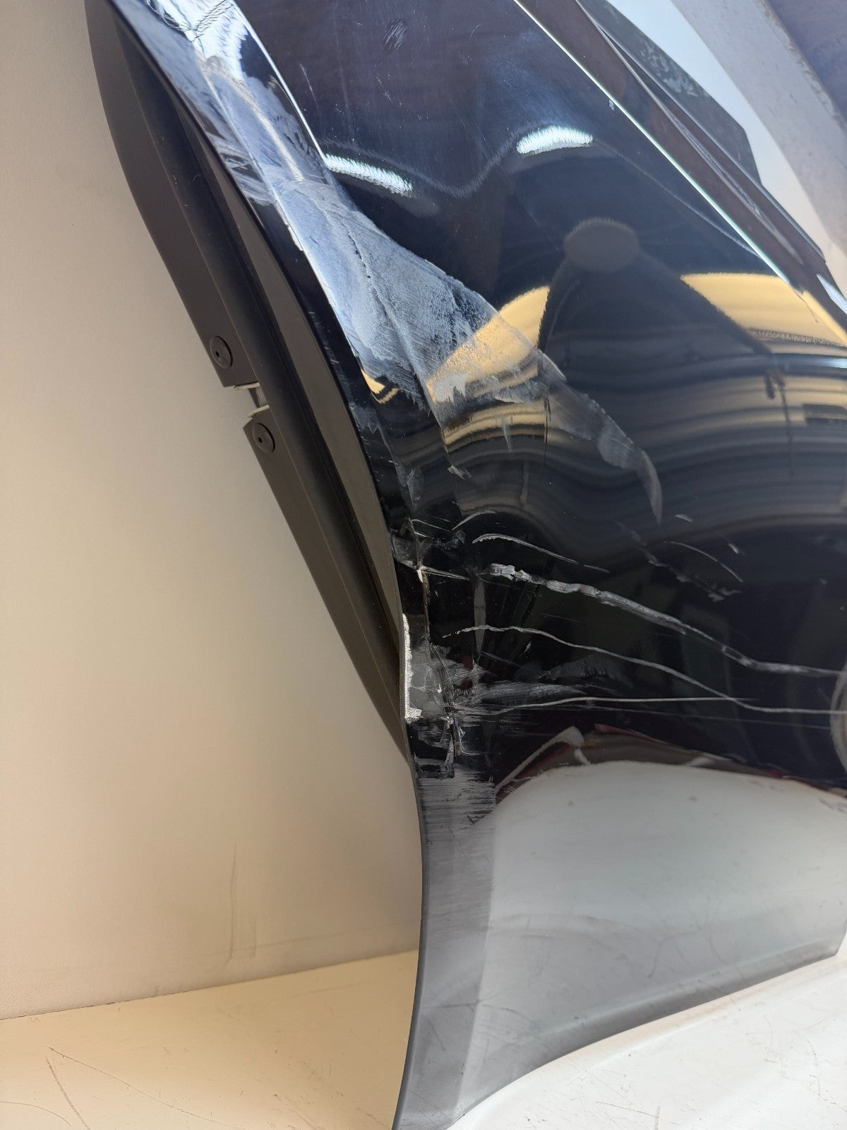 2016-2020 Tesla Model Y Rear Right Passenger Complete Door Assembly W/ Glass