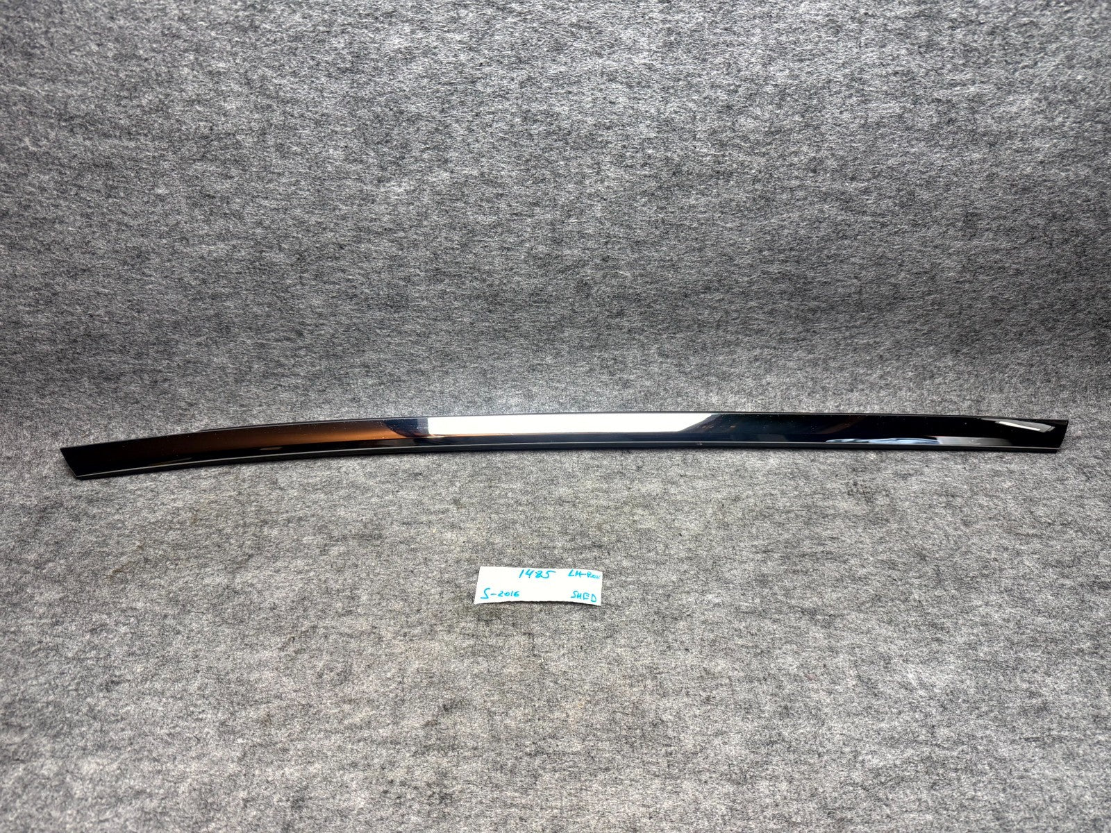 ♦️12-20 TESLA MODEL S REAR LEFT SIDE DOOR CHROME BELT MOLDING OEM, 1038395-80-A