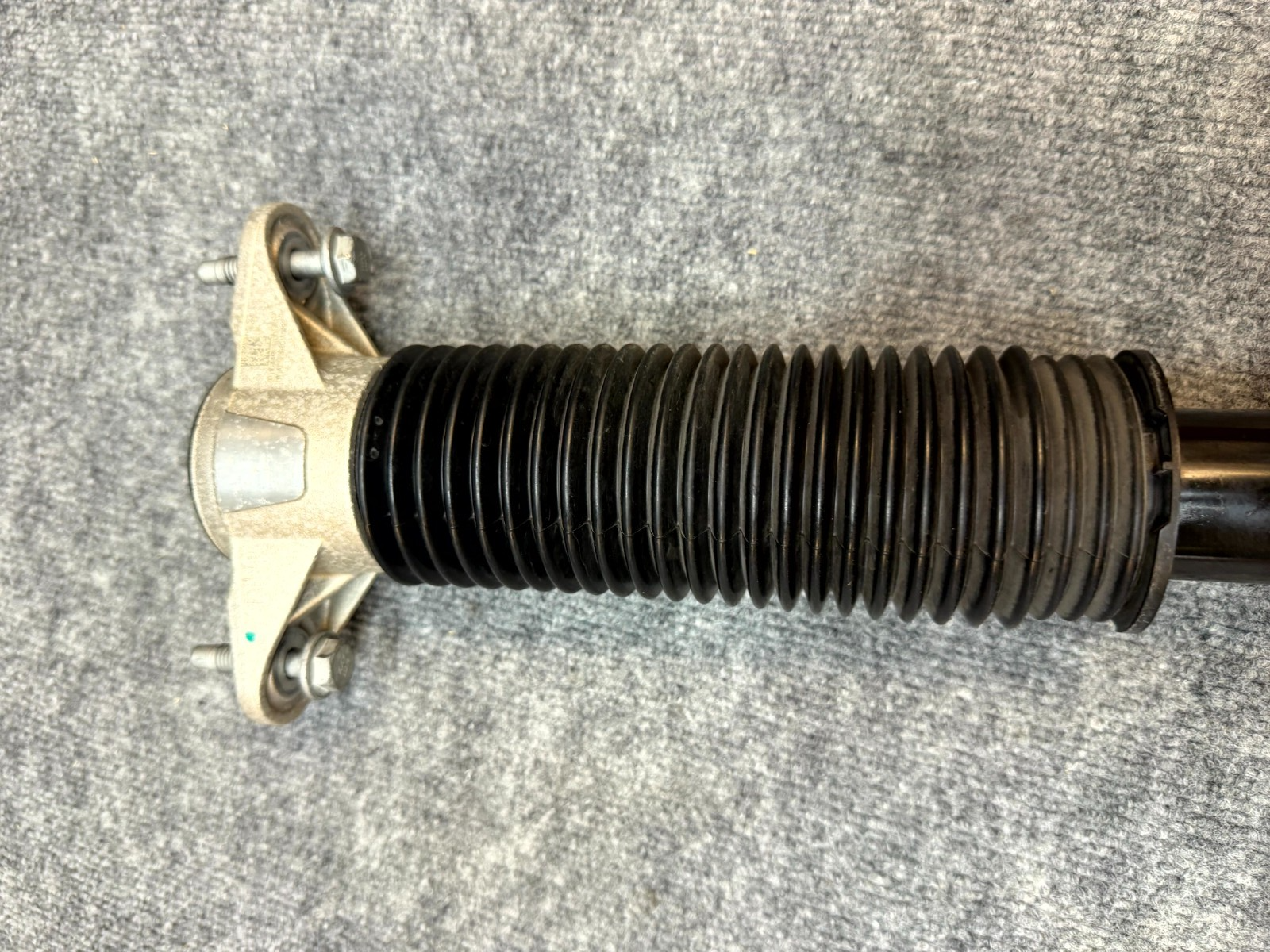 2020-2024 TESLA MODEL Y REAR RIGHT/LEFT SHOCK STRUT ABSORBER OEM, 1188465-00-E