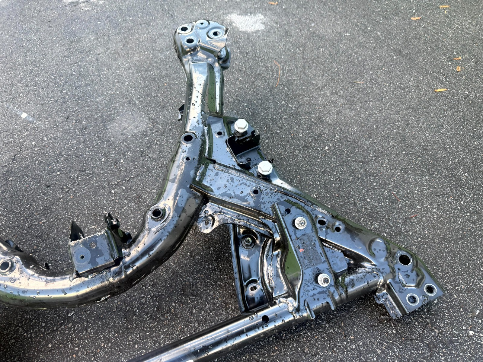 ♦️17-23 TESLA MODEL 3 FRONT SUBFRAME CROSSMEMBER CRADLE FRAME OEM, 1103547-00-A
