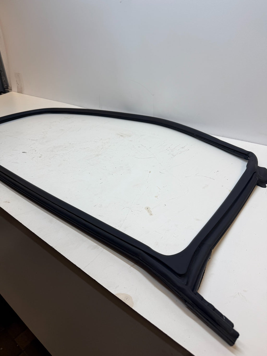 2012-2020 Tesla Model S Front Passenger Side Door On Body Weatherstrip Seal