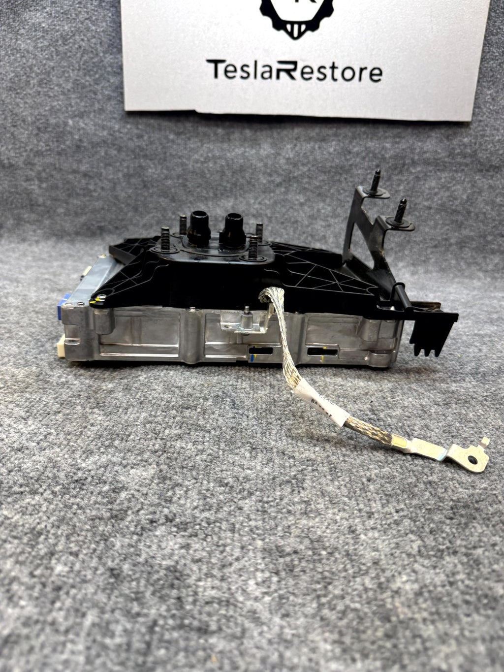 2017 - 2023 TESLA MODEL 3 ENTERTAINMENT MEDIA CONTROL MODULE OEM, 1681271-00-G