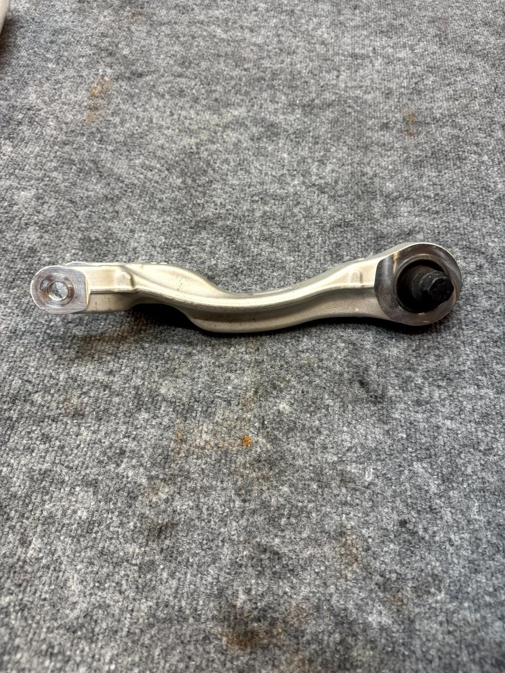2020 - 2024 TESLA MODEL Y REAR RIGHT / LEFT UPPER CONTROL ARM OEM, 1188427-00-B