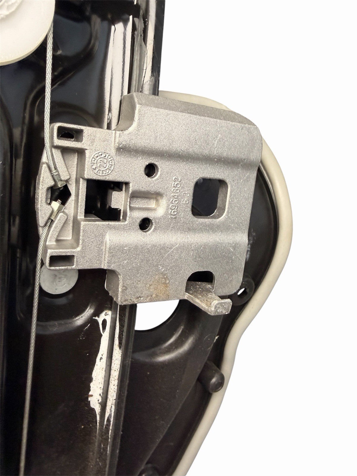 2017-2023 Tesla Model 3 Rear Left Door Window Regulator & Motor 1096622-05-L