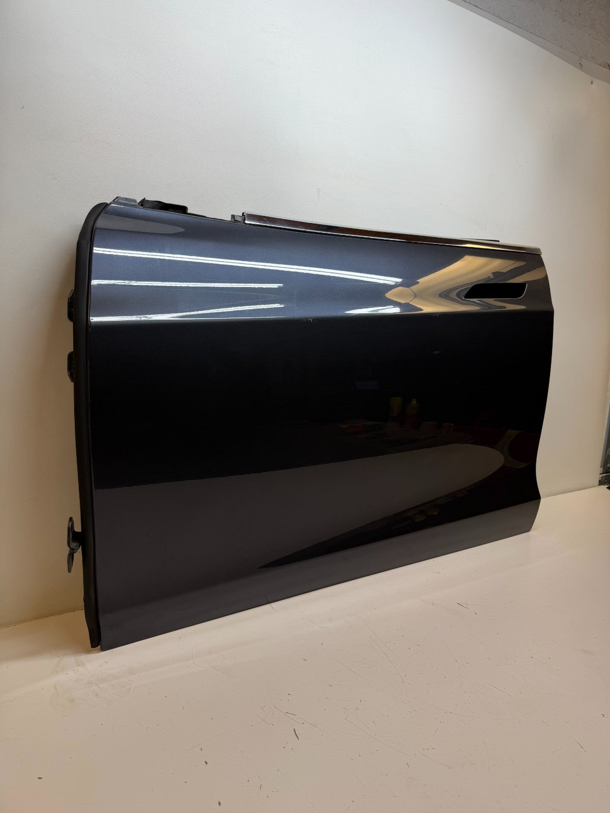 2016-2020 Tesla Model S Front Driver Side Door Shell Panel Left 6006662-00-G