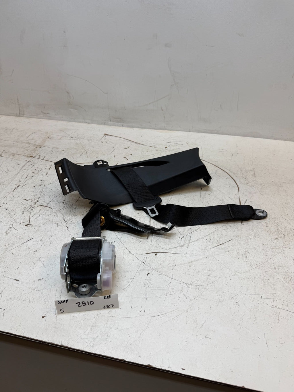 2012-2015 Tesla Model S C-Pillar Middle Trim w/ 2nd Row Seat Belt 1023136-00-B