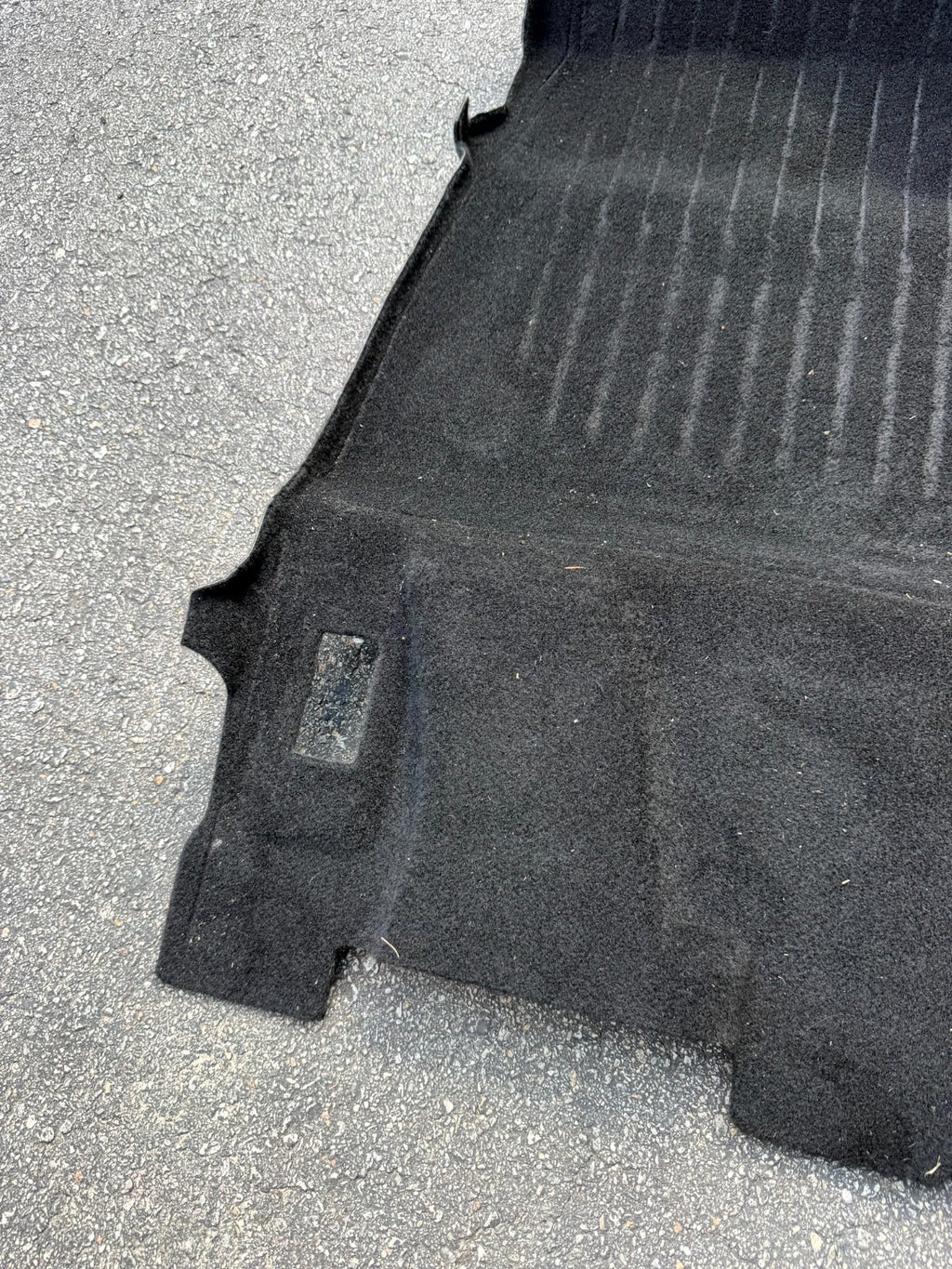 17-23 TESLA MODEL 3 FRONT RIGHT SIDE FLOOR CARPET COVER LINER OEM, 1127284-00-H