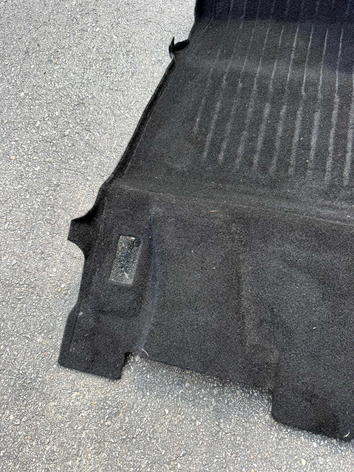 17-23 TESLA MODEL 3 FRONT RIGHT SIDE FLOOR CARPET COVER LINER OEM, 1127284-00-H