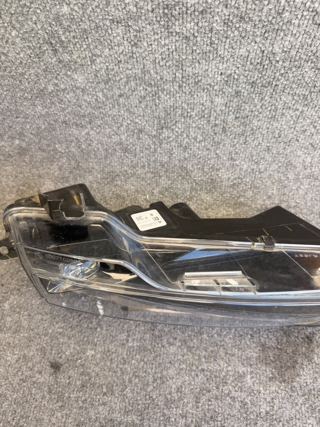 OEM 2017-2023 Tesla Model 3 Right Fog Light Passenger side LED 1077392-00-F