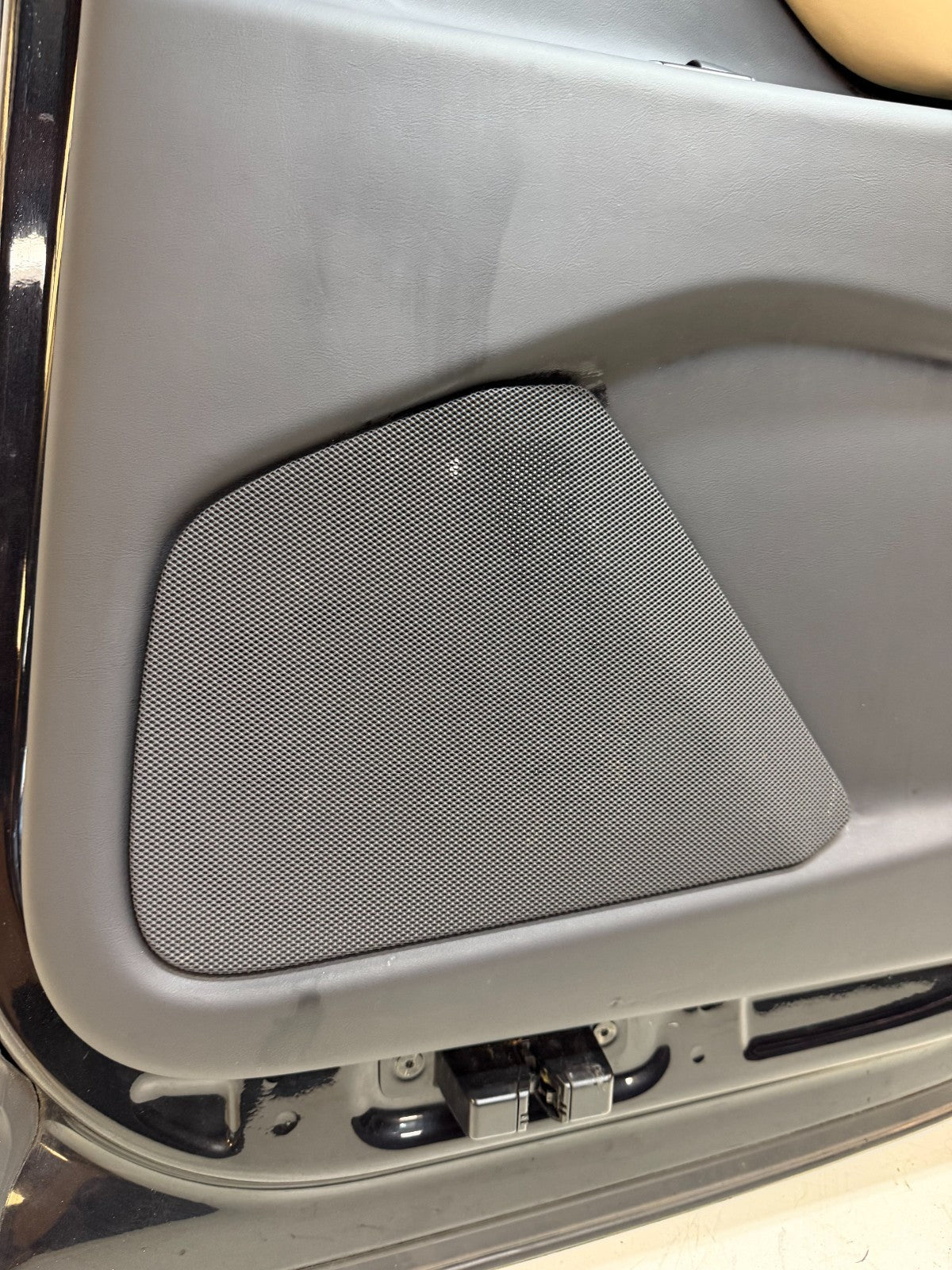 2015 TESLA MODEL X REAR RIGHT PASSENGER SIDE FALCON DOOR SHELL PANEL OEM