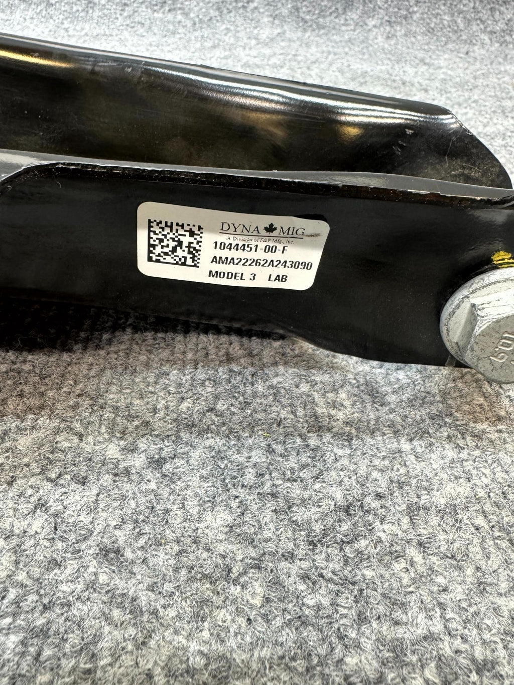 2017-2023 TESLA MODEL 3 REAR LEFT/RIGHT SIDE LOWER CONTROL ARM OEM 1044451-00-F