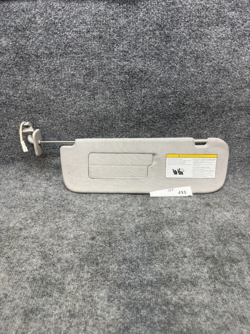2017 - 2024 TESLA MODEL 3 Y FRONT LEFT SIDE SUNVISOR SUN VISOR OEM, 1490405-02-C