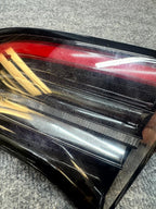 2020 - 2024 TESLA MODEL Y REAR RIGHT SIDE INNER TAILLIGHT LAMP OEM, 1502089-00-B