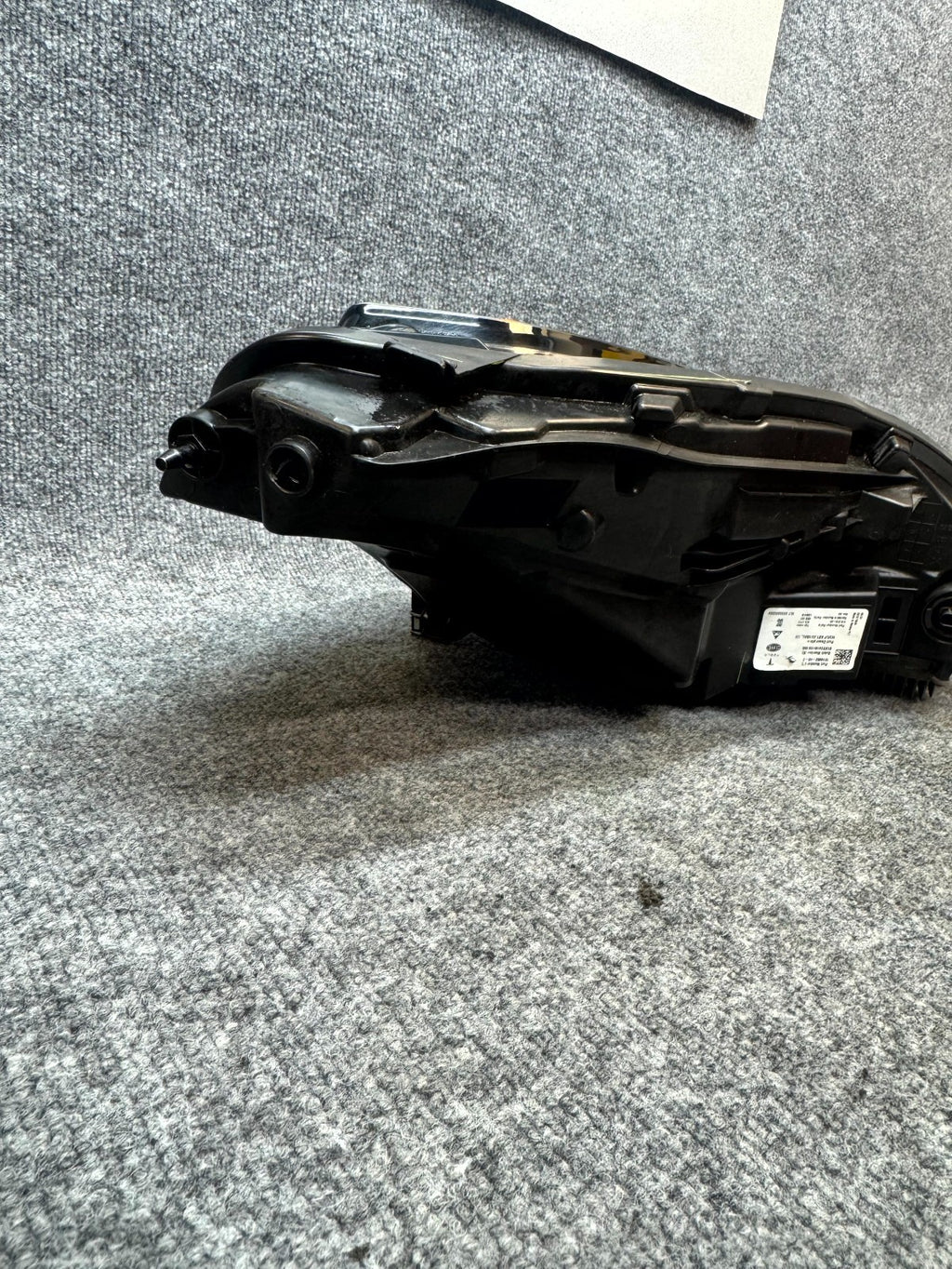 2020 - 2024 TESLA MODEL Y REAR LEFT SIDE LED HEADLIGHT MATRIX OEM, 1514952-00-E