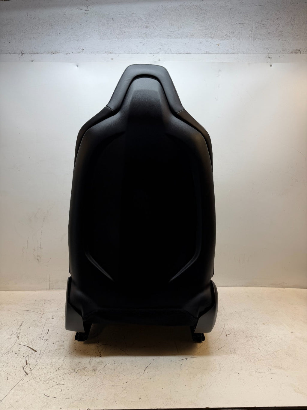 2016-2020 Tesla Model S Front Passenger Side Seat Black Cloth / Leather Right