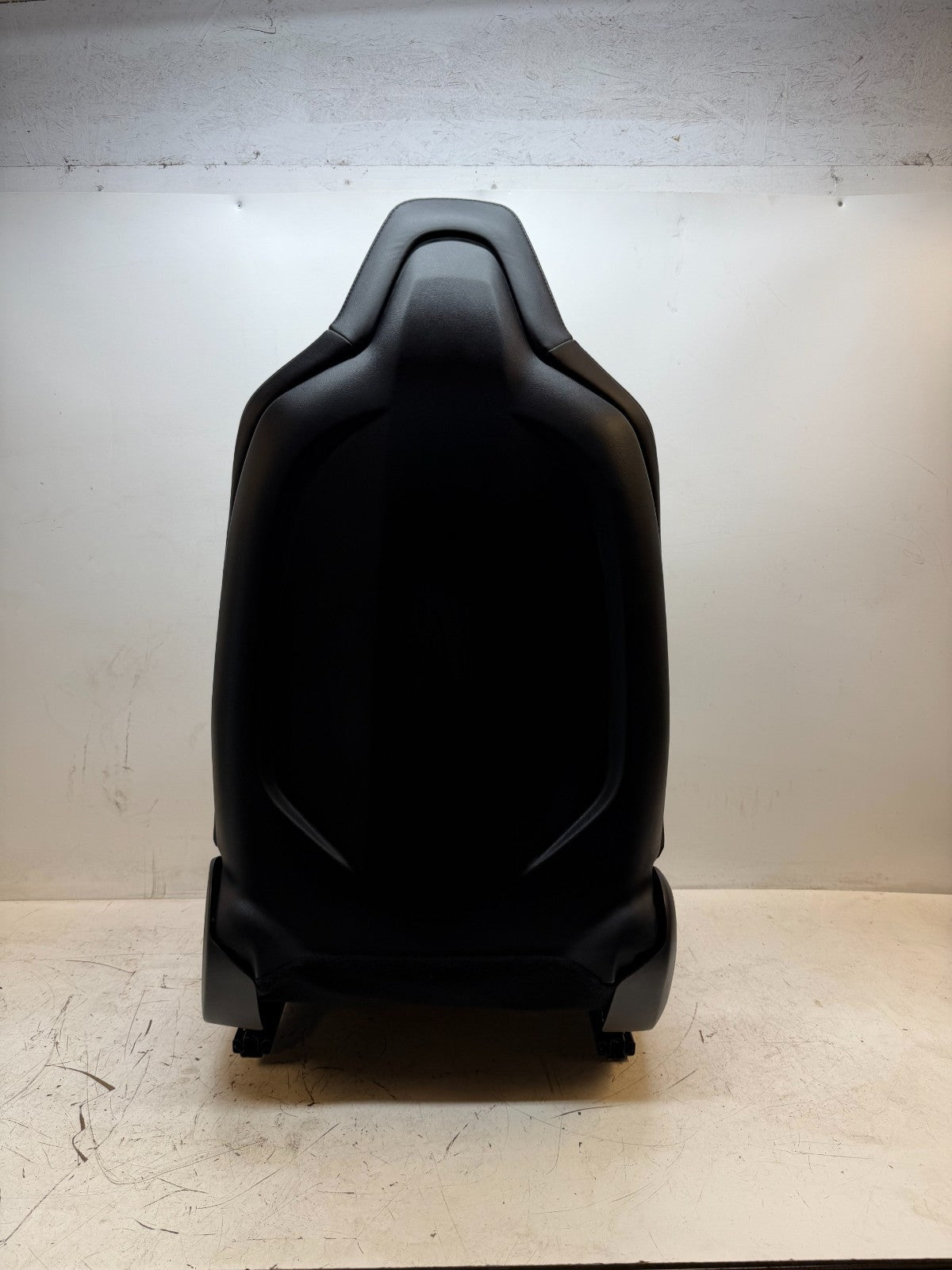 2016-2020 Tesla Model S Front Passenger Side Seat Black Cloth / Leather Right