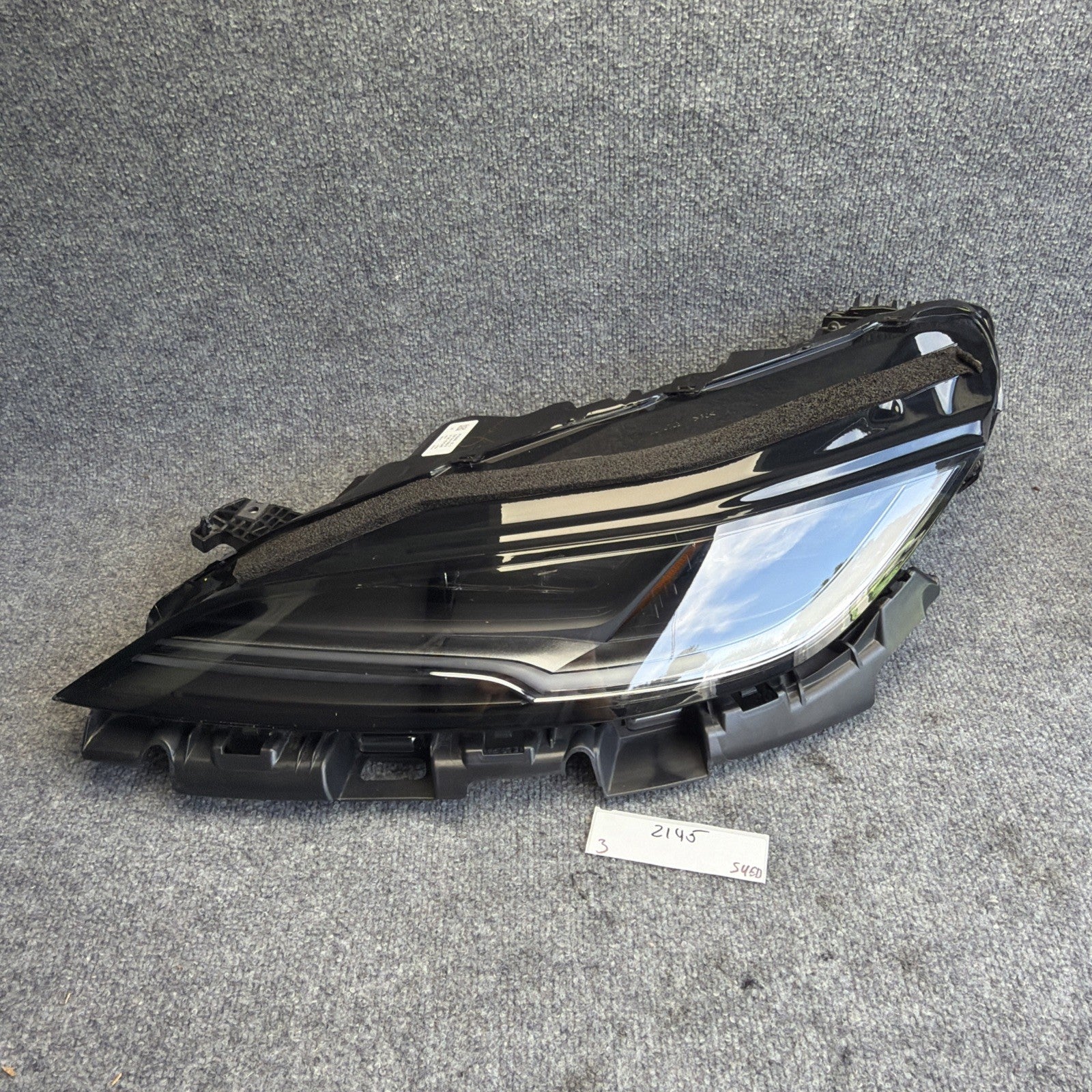 2024-2025 TESLA MODEL 3 HEADLIGHT OEM LEFT LH DRIVER SIDE LED 1694086-00-G