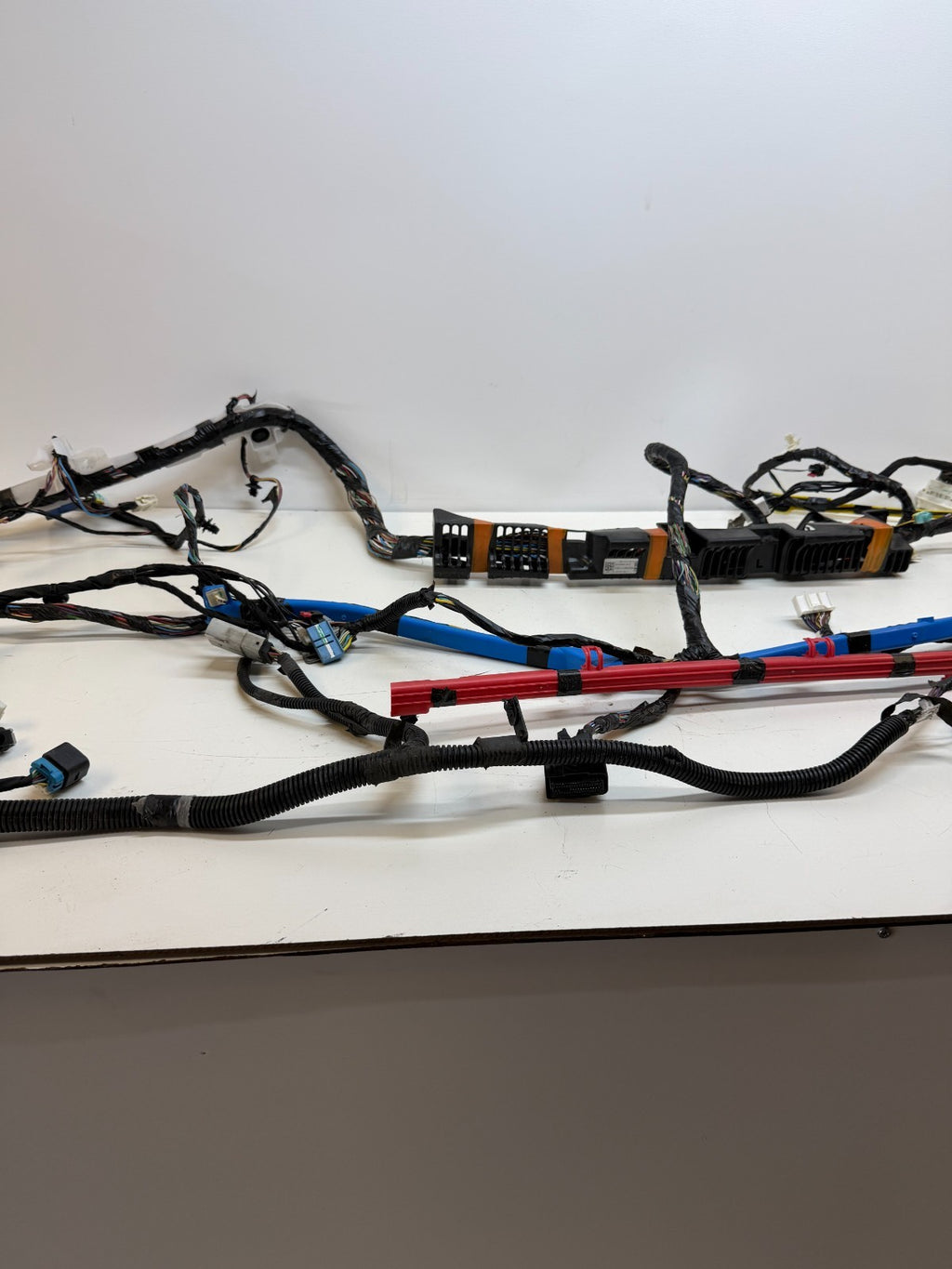 2020-2024 Tesla Model Y Left Side Main Body Wire Harness 1489041-00-E