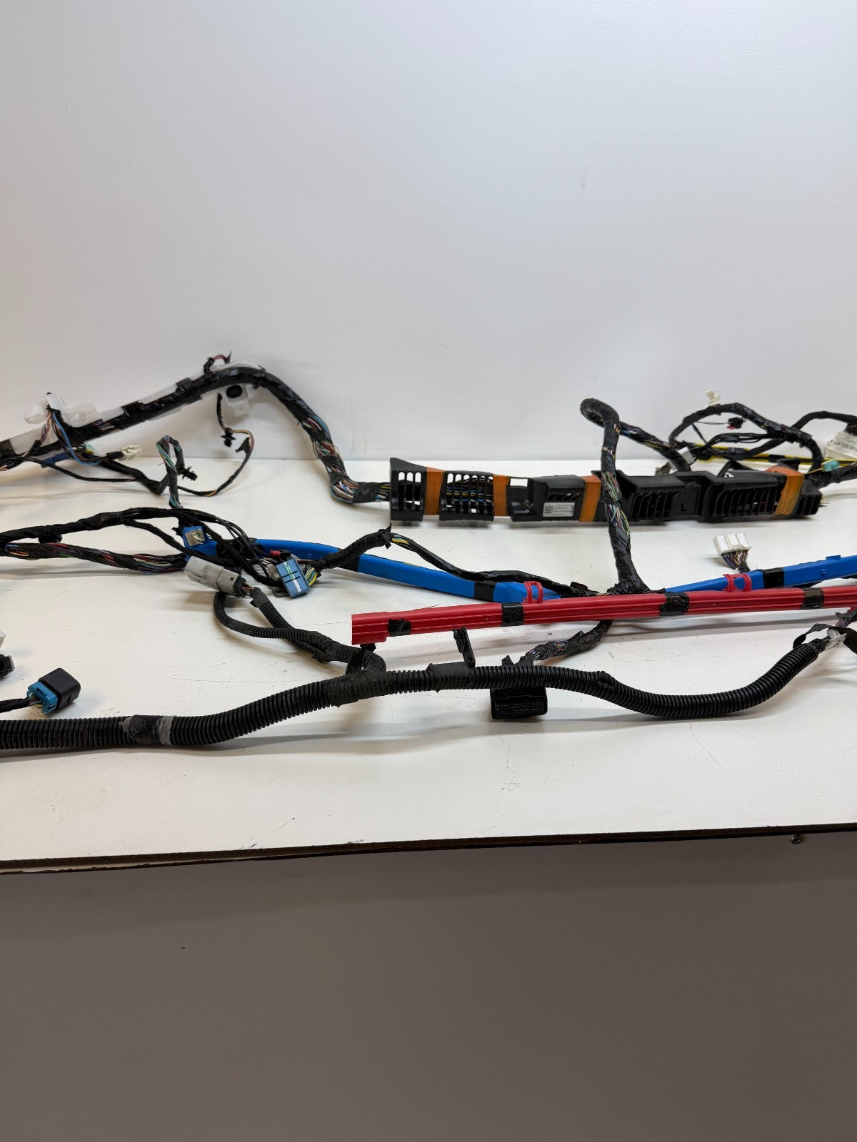 2020-2024 Tesla Model Y Left Side Main Body Wire Harness 1489041-00-E