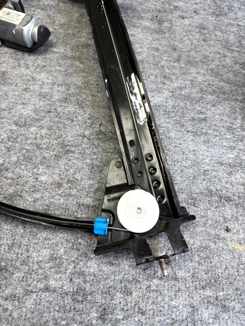 ♦️12 - 20 TESLA MODEL S FRONT RIGHT DOOR WINDOW REGULATOR MOTOR OEM 6006651-00-L