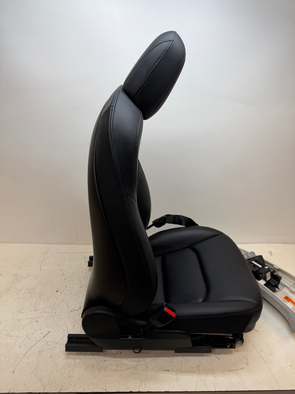 2017-2023 Tesla Model 3 Front Left Driver Side 1st Row Seat Black OEM