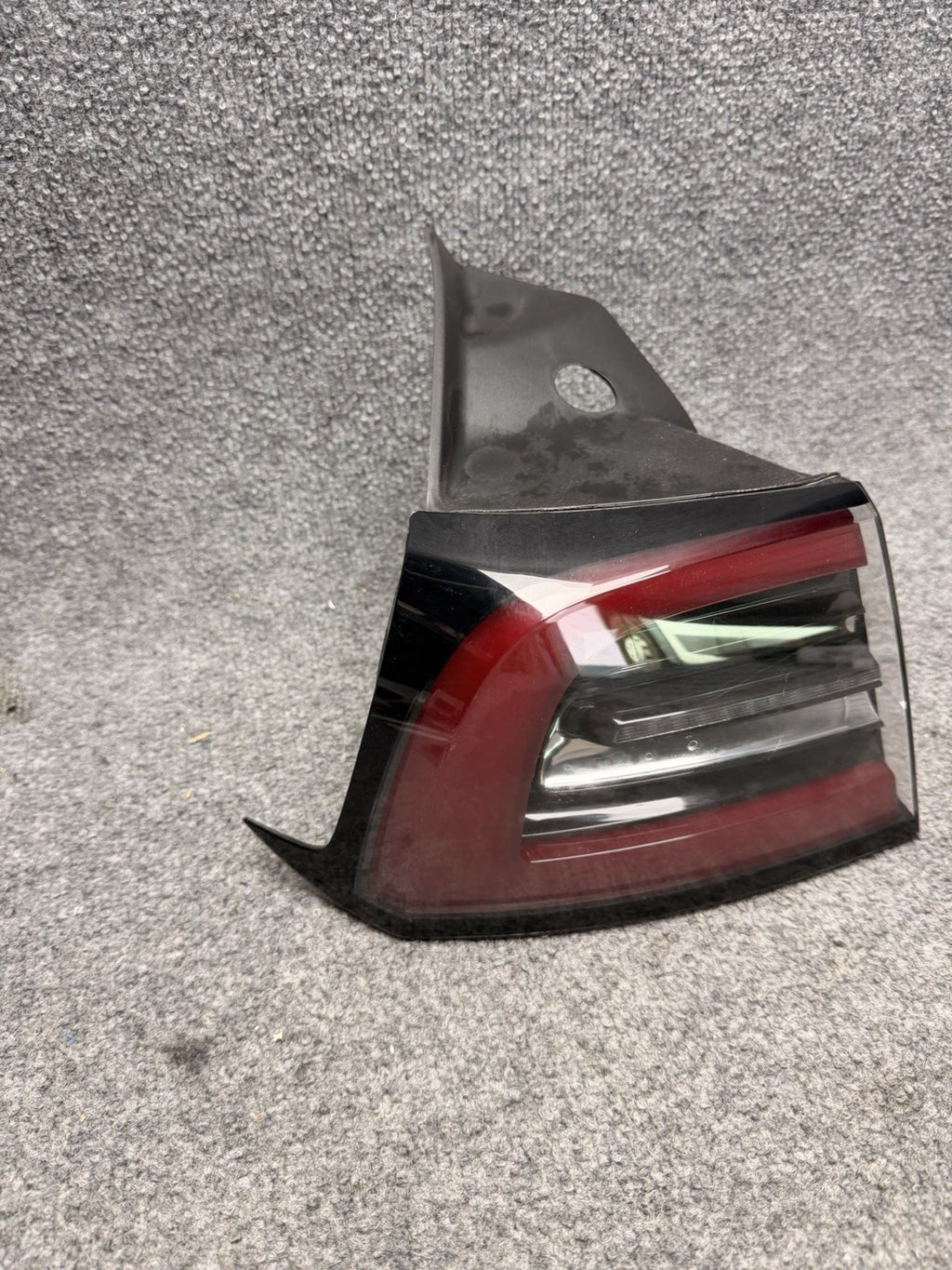 2020-2024 Tesla Model Y Right Passenger Side Taillight Quarter Mounted 3 Pin OEM