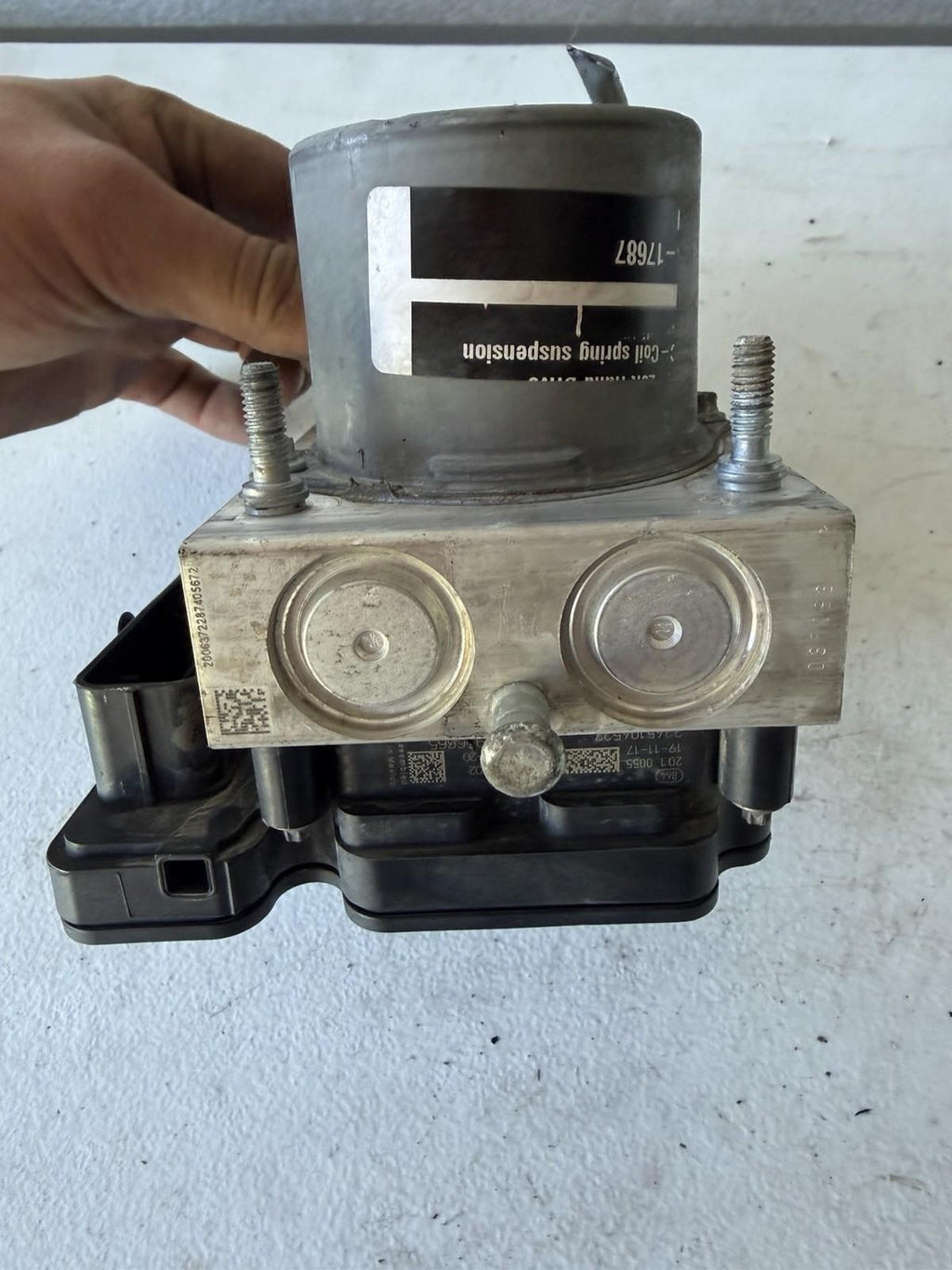 ♦️2017-2023 TESLA MODEL 3 ANTILOCK BRAKE ABS PUMP MODULE ASSY OEM, 1044745-00-B
