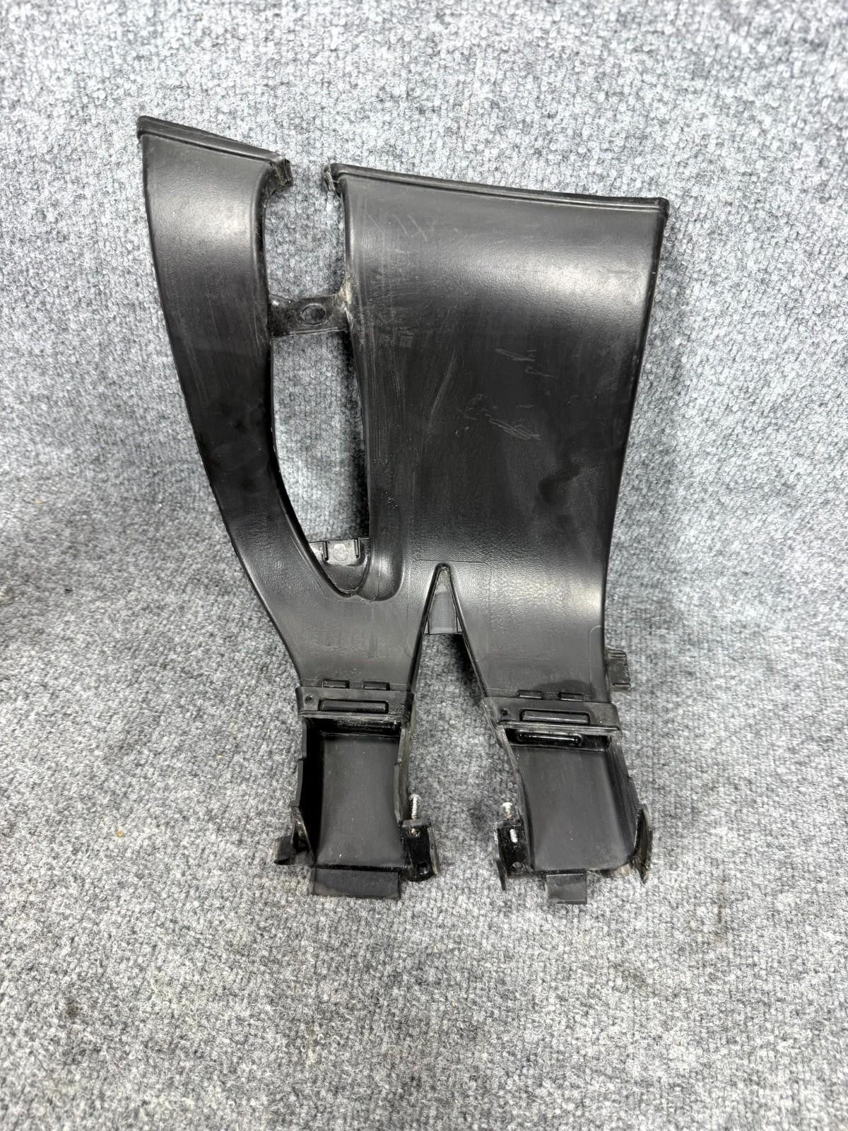 2016-2020 Tesla Model S Left Driver Side Air Duct Vent OEM, 1043927-00-E