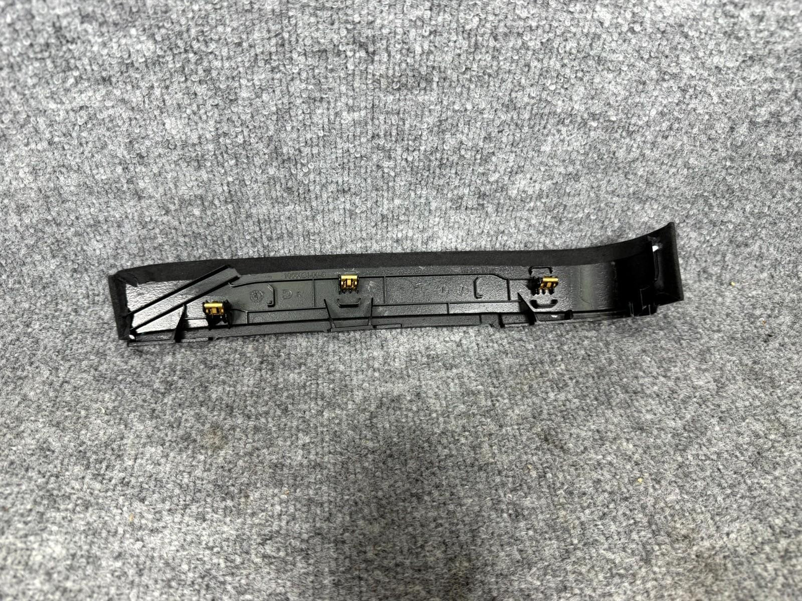 2016-2020 Tesla Model X Rear Right Upper Door Trim Panel Cover OEM, 1055024-00-B