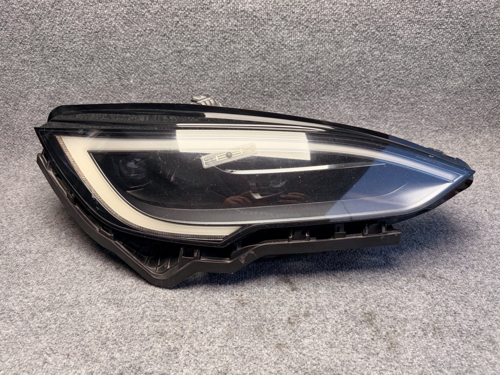 Chipped! 2022-2024 Tesla Model S RH Right Side LED Global Headlight OEM