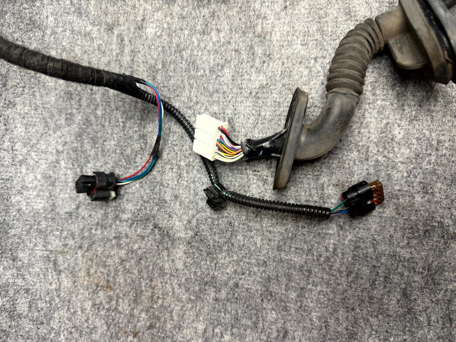 ♦️17-23 TESLA MODEL 3 REAR LEFT SIDE DOOR WIRING HARNESS CABLE OEM, 2067965-00-B