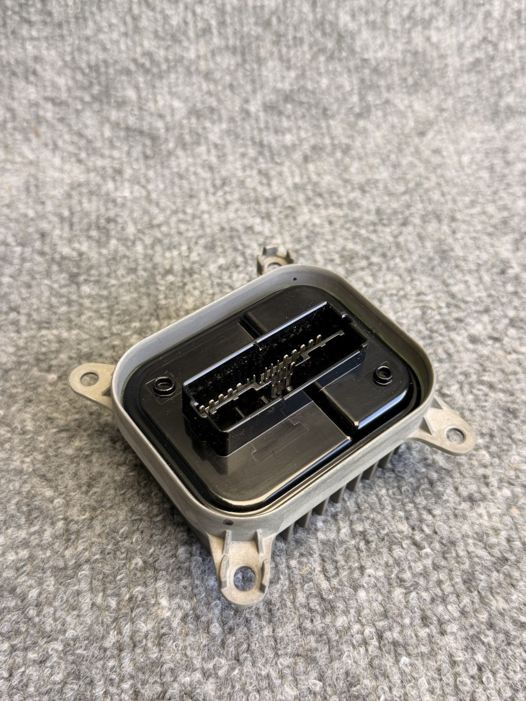 2017-2024 TESLA MODEL 3 Y HEADLIGHT BALLAST CONTROL MODULE UNIT OEM 1532925-02-E