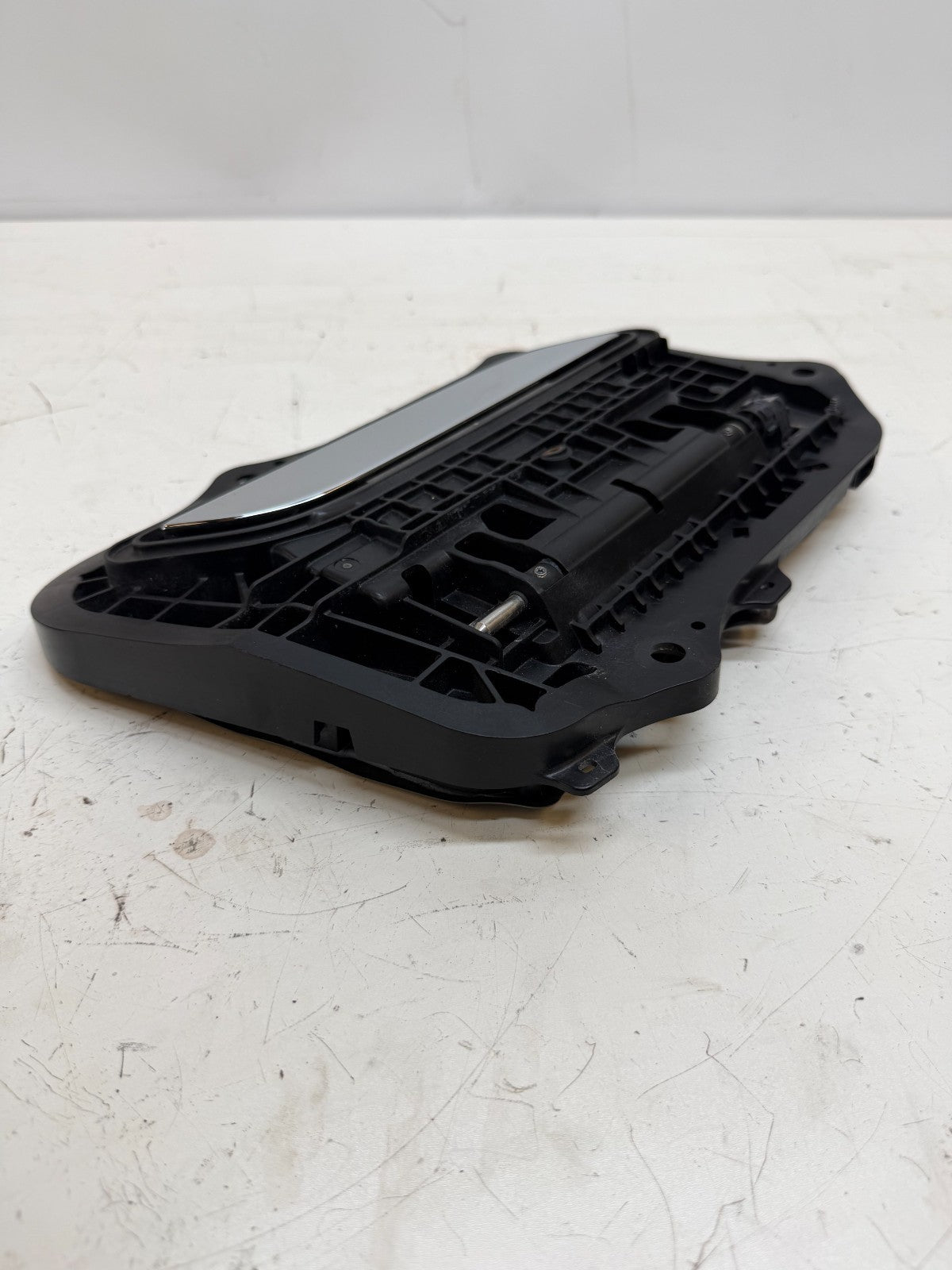 2016-2020 Tesla Model S Front Right Passenger Side Exterior Door Handle