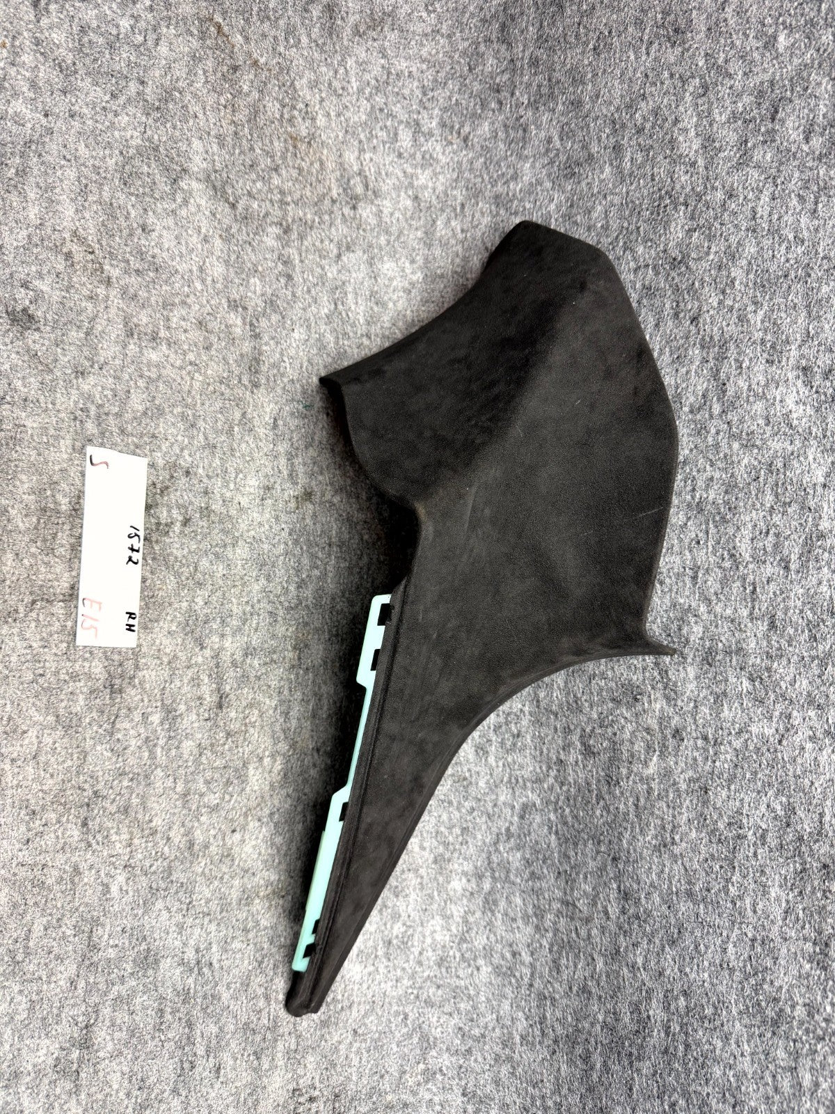 ♦️2012 - 2020 TESLA MODEL S REAR RIGHT SIDE C-PILLAR TRIM COVER OEM 1007458-02-C