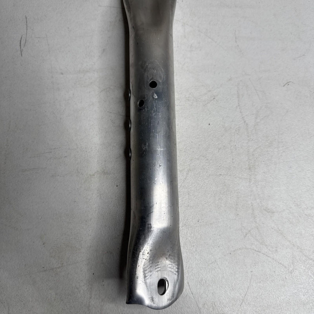 ♦️12-20 TESLA MODEL S FRONT RIGHT SHOCK TOWER SUPPORT BRACKET OEM, 1064611-00-B