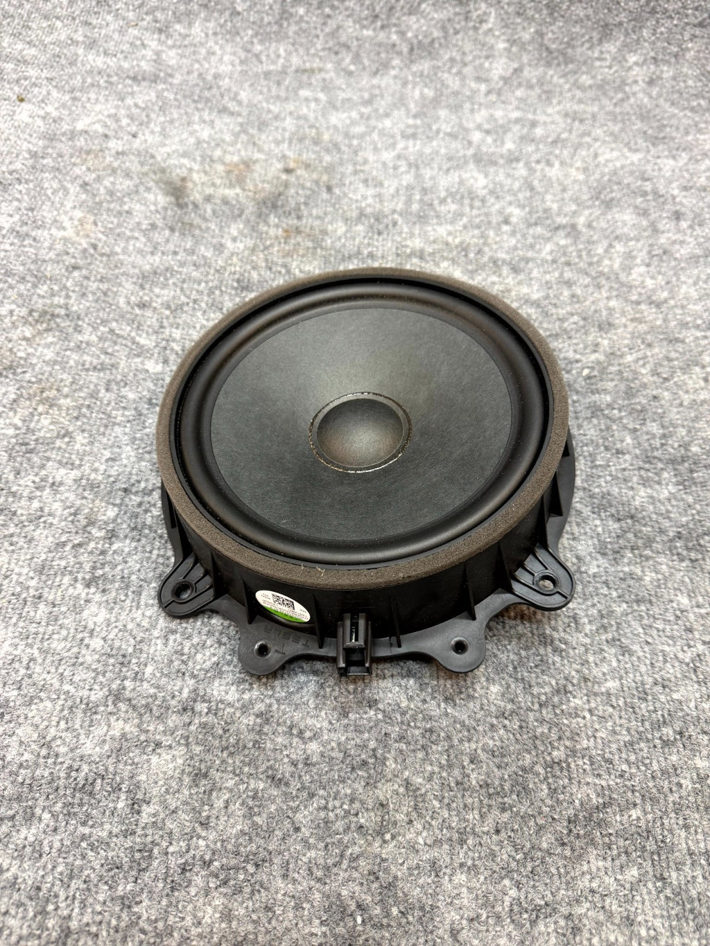 2020-2024 TESLA MODEL Y FRONT RIGHT DOOR AUDIO SOUND SPEAKER OEM, 1079744-01-F
