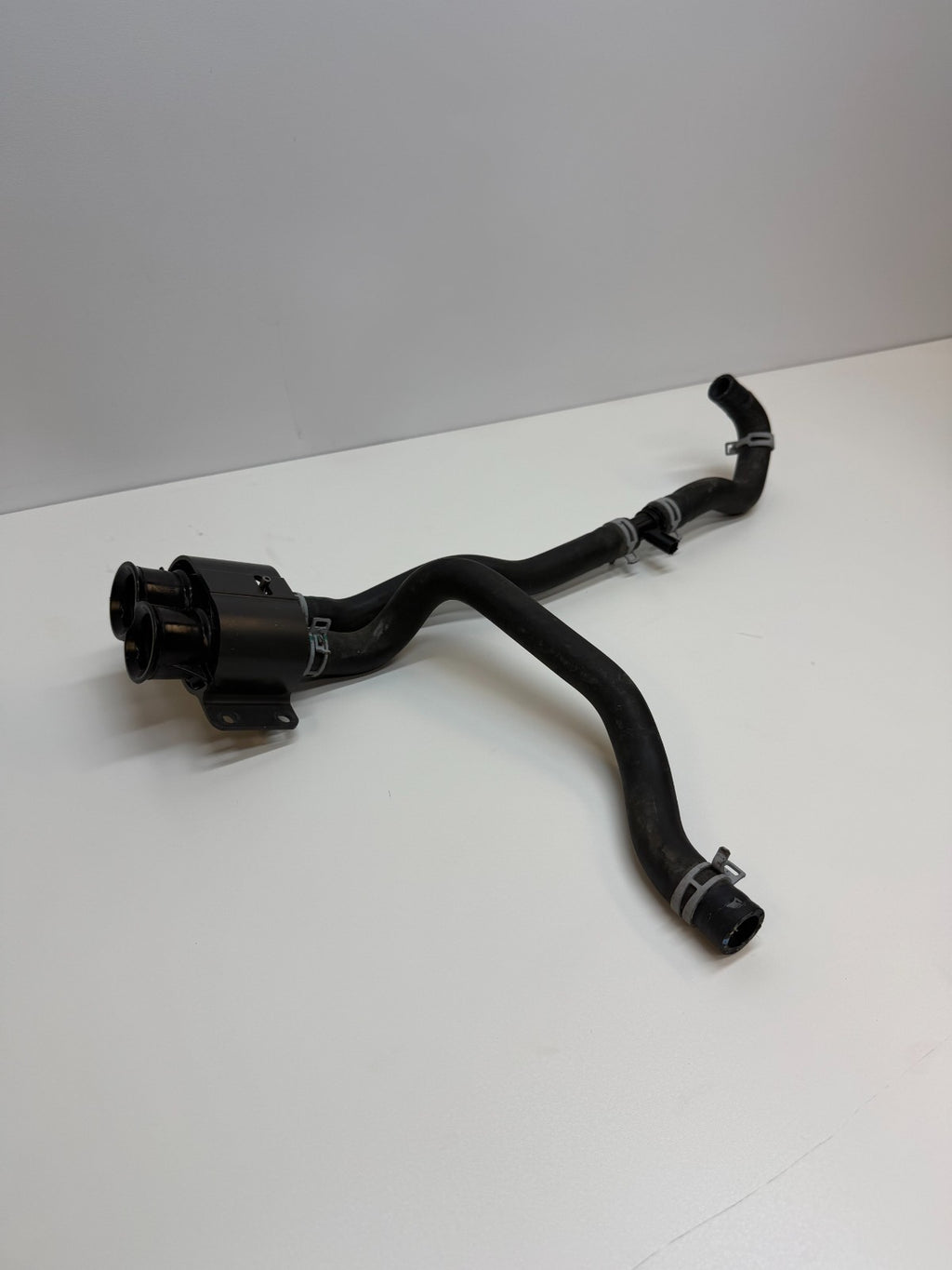 2012-20 Tesla Model S Rapidmate Battery Coolant Dry Break Connector 1003117-00-H