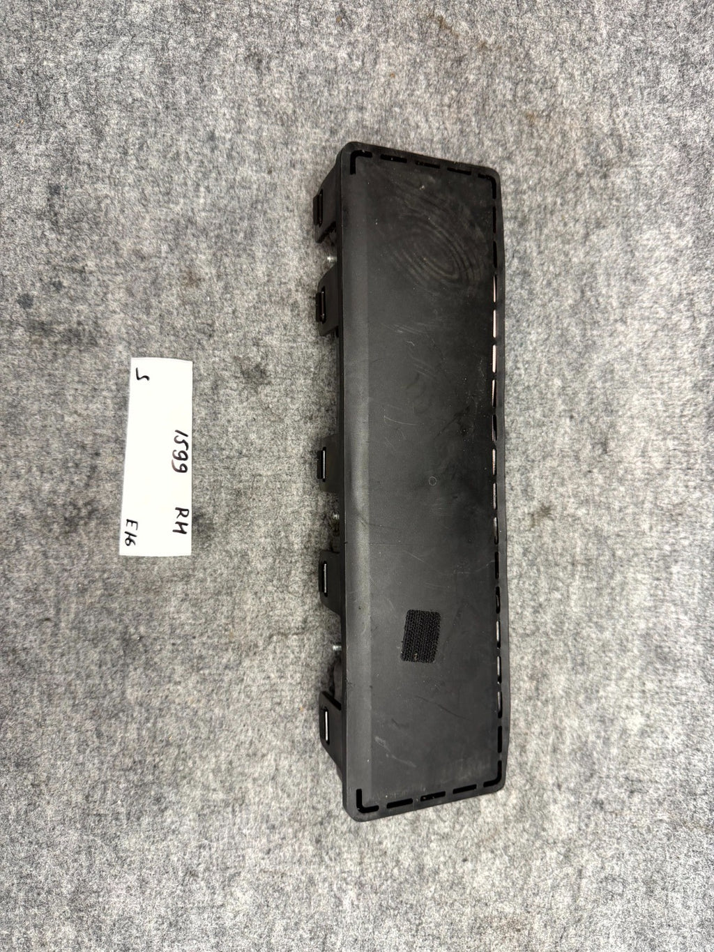 ♦️2012-2016 TESLA MODEL S FRONT RIGHT SIDE KNEE REBAG ASSEMBLY OEM, 1005260-00-G