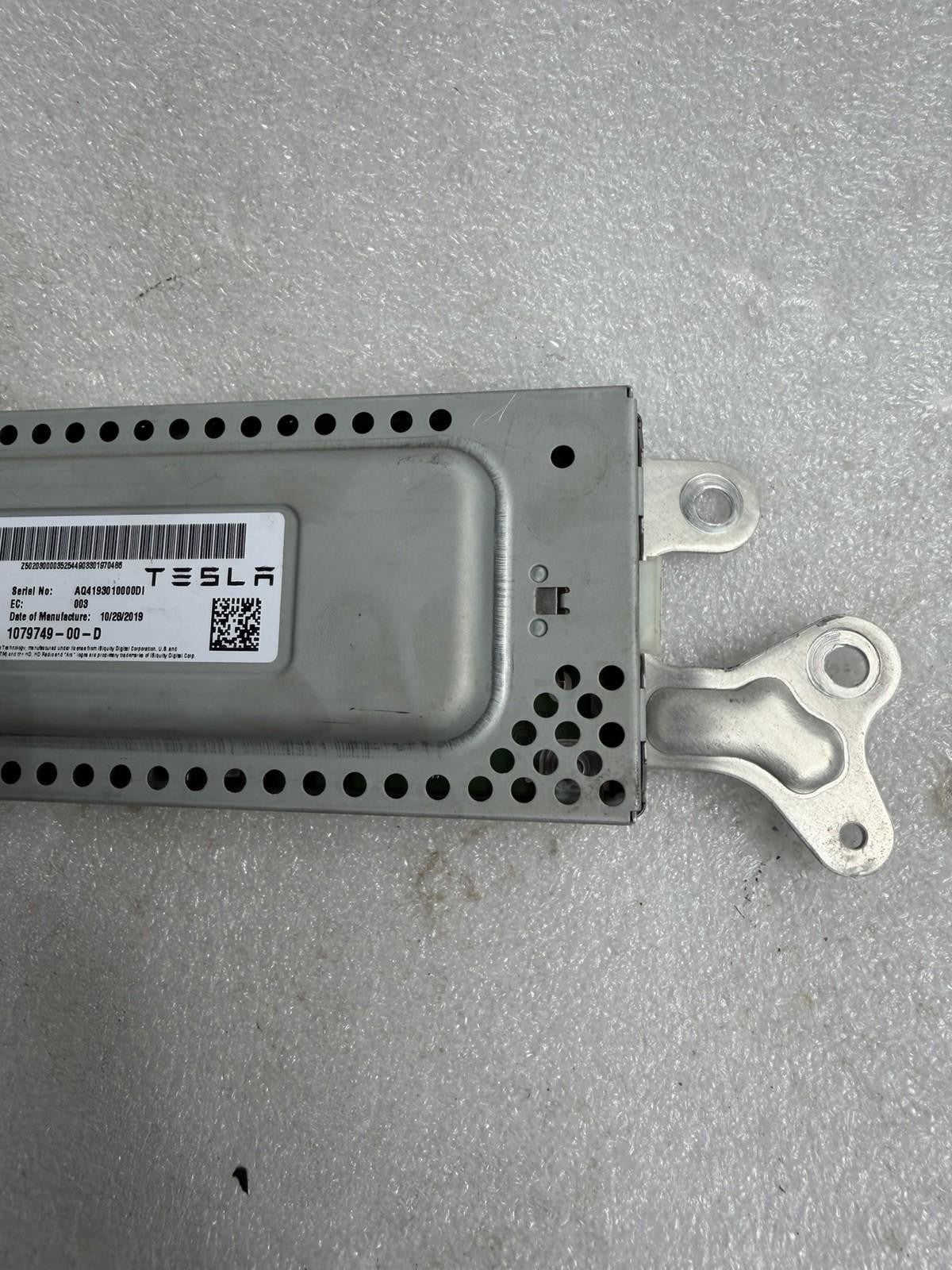 ♦️2017 - 2023 TESLA MODEL 3 RADIO RECEIVER CONTROL MODULE UNIT OEM, 107974900D