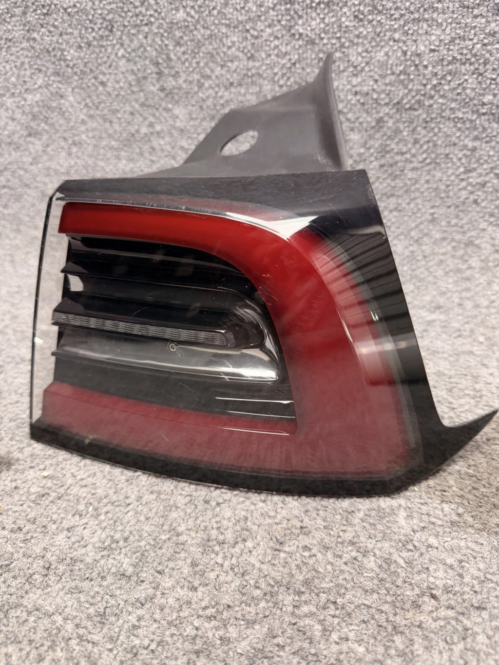 2020-2024 Tesla Model Y Right Passenger Side Taillight Quarter Mounted 3 Pin OEM