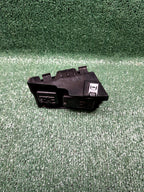 ♦️2020-2023 TESLA MODEL Y RIGHT SIDE TAIL LIGHT BUMPER BRACKET OEM, 1494039-00-B