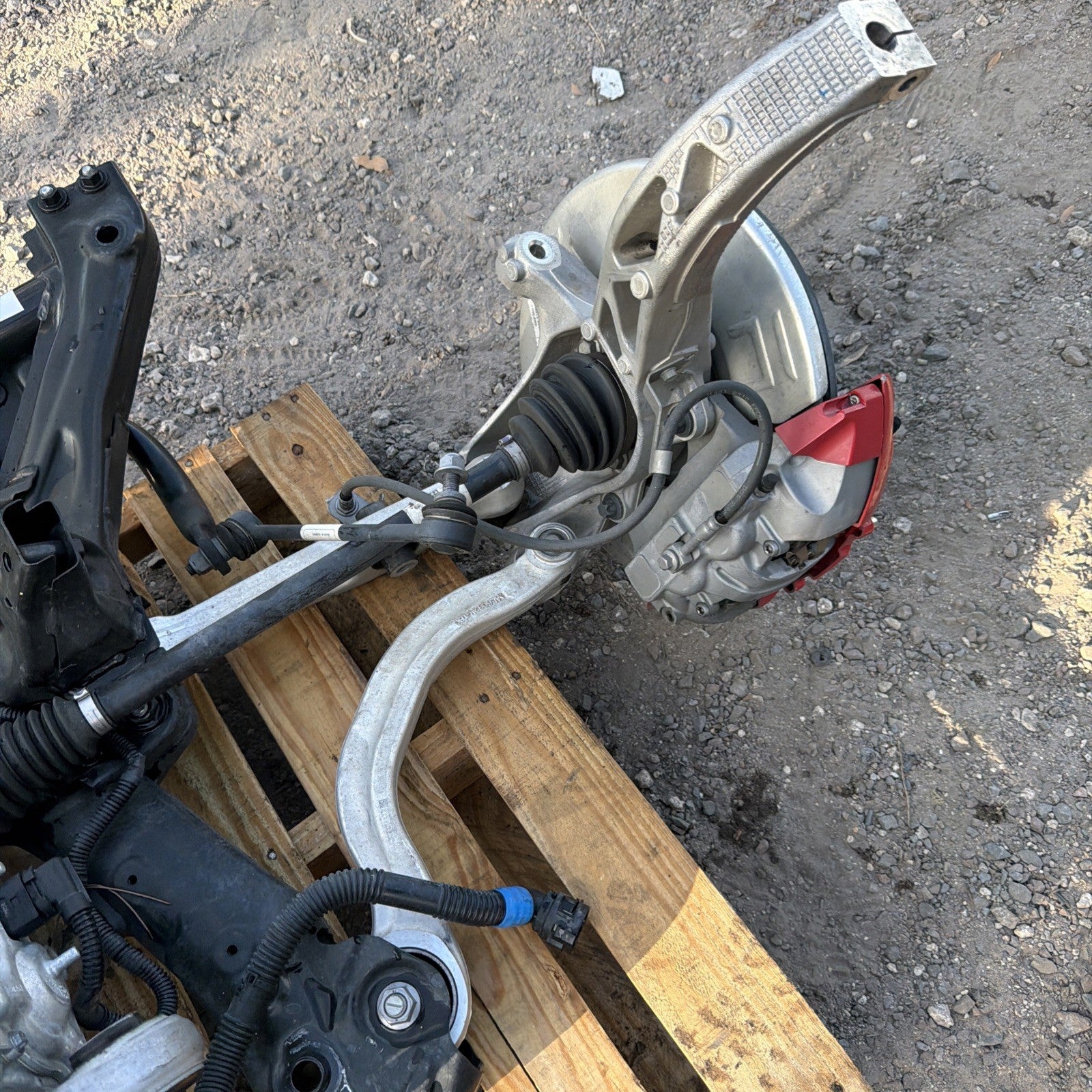 17-22 TESLA MODEL Y AWD FRONT SUSPENSION And ENGINE, SUBFRAME  COMPLETELY OEM