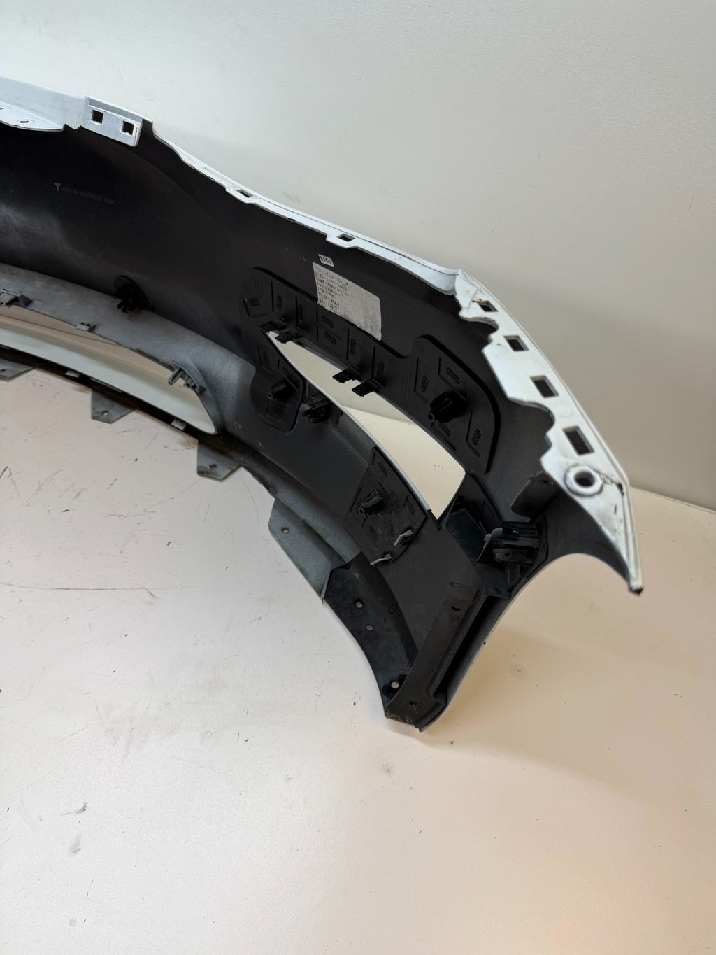 2017 - 2023 TESLA MODEL 3 FRONT BUMPER COVER PANEL