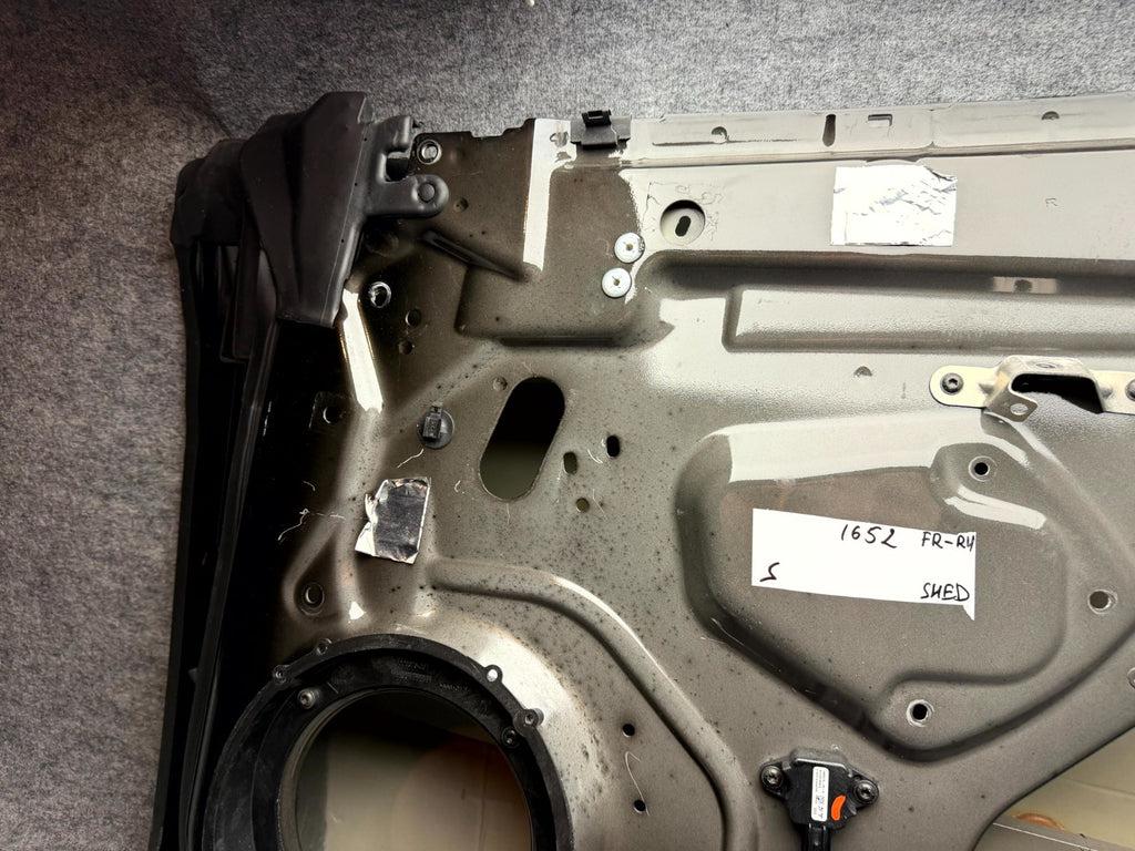♦️2012 - 2020 TESLA MODEL S FRONT RIGHT SIDE DOOR SHELL PANEL OEM, 6006622 E0 H
